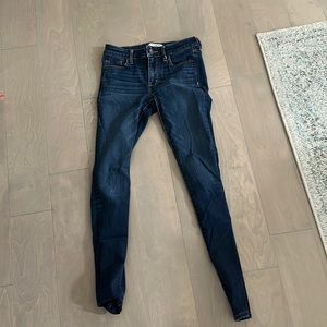 Abercrombie skinny jeans stretchy size 0R